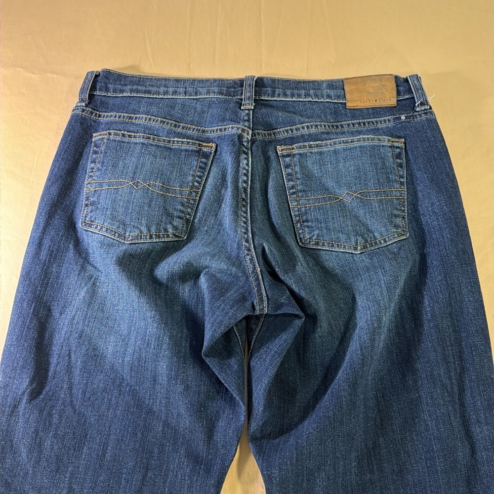 Lucky brand jeans women’s easy rider size 8/29 medium wash stretch waist - Picture 7 of 8